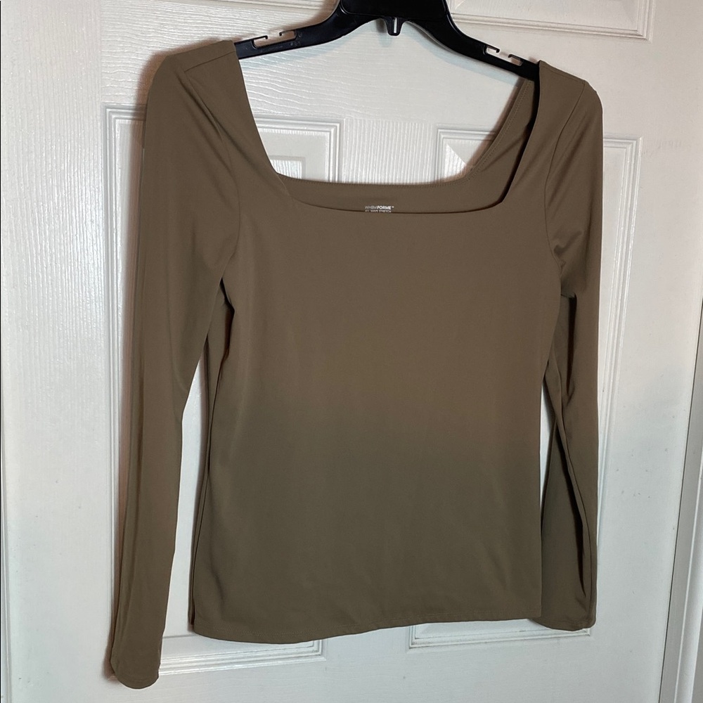 White House Black Market Tan Long Sleeve Tee All Ways Stretch  Square Neck
